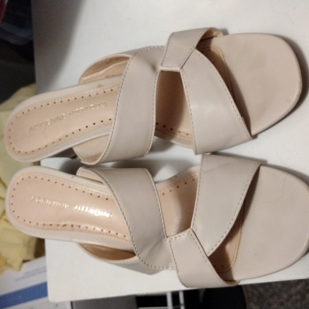 Women's Adrienne Vittadini 7.5 Dress Shoes
